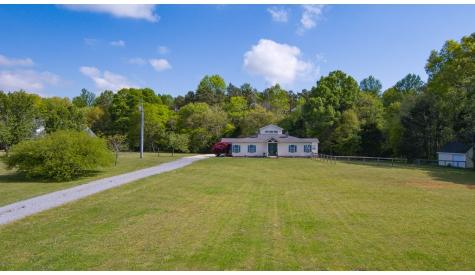 1521 Ardmore Highway Taft TN 38488