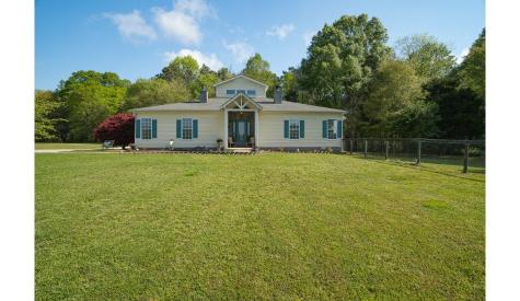 1521 Ardmore Highway Taft TN 38488