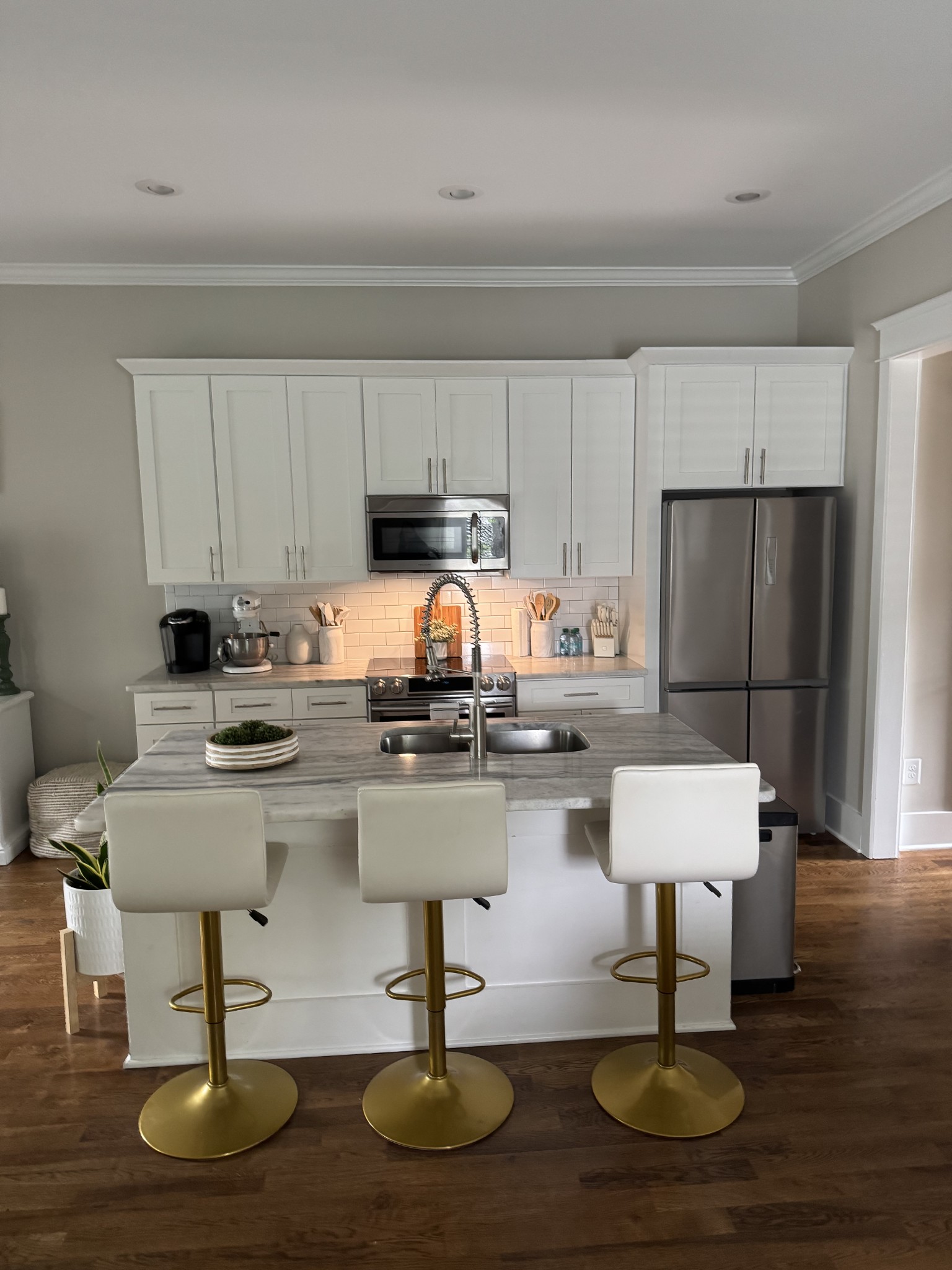1740 24th Ave, N Nashville TN 37208