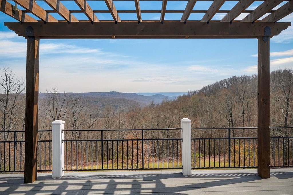 5715 Pleasant Ridge Road Sparta TN 38583