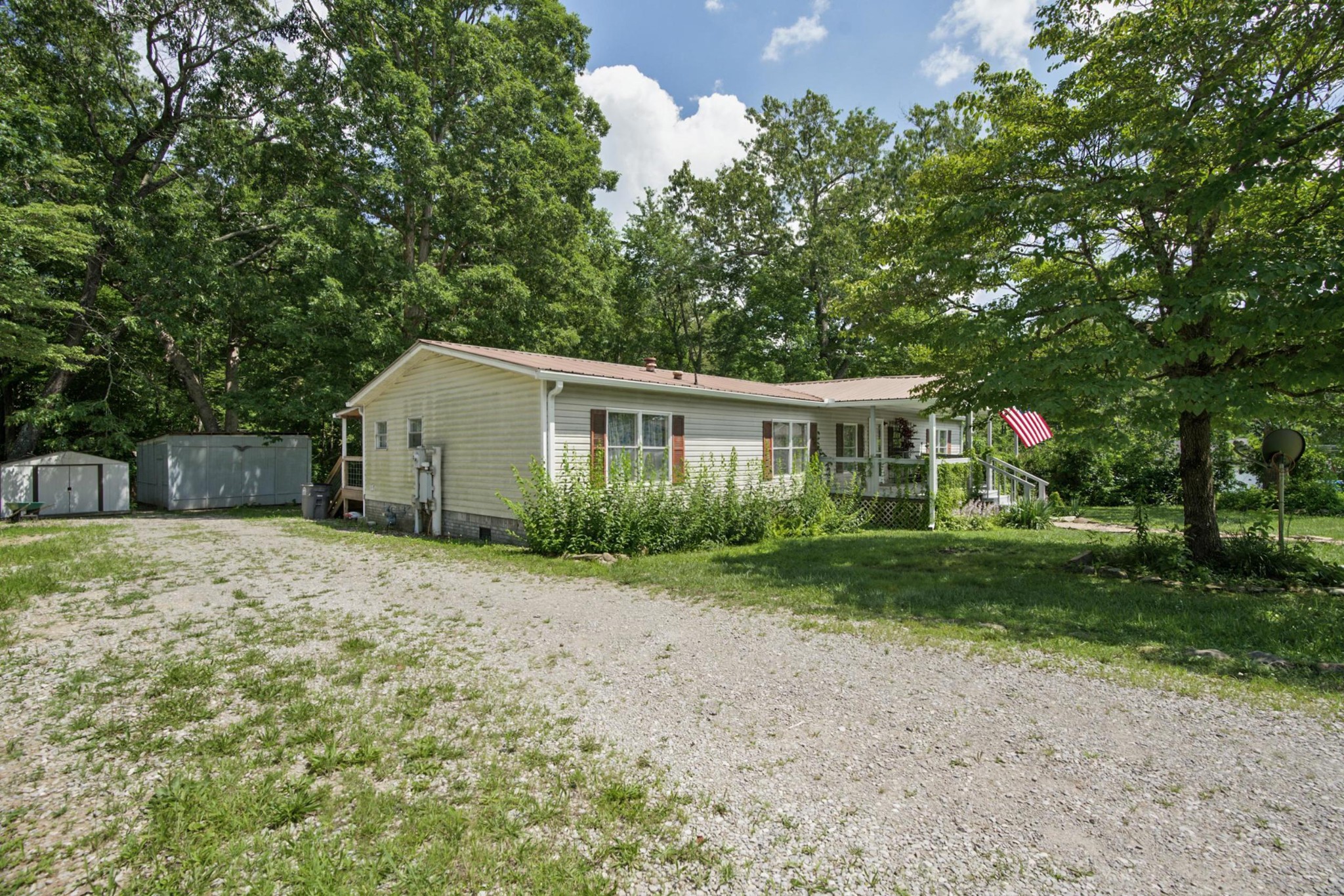 1047 Phillips Drive Monterey TN 38574