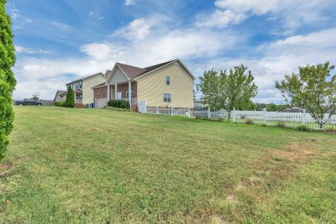2222 Allen Griffey Road Clarksville TN 37042
