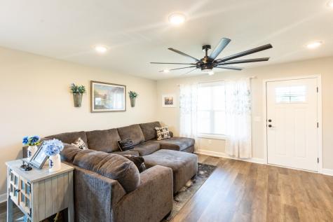 91 David Lane Lafayette TN 37083