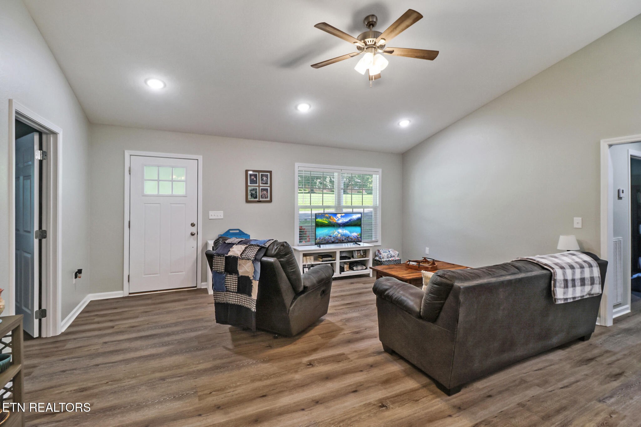 2296 Memory Garden Road Jamestown TN 38556