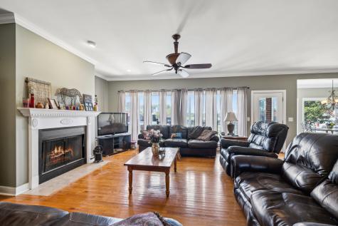 1112 Allisona Road Eagleville TN 37060