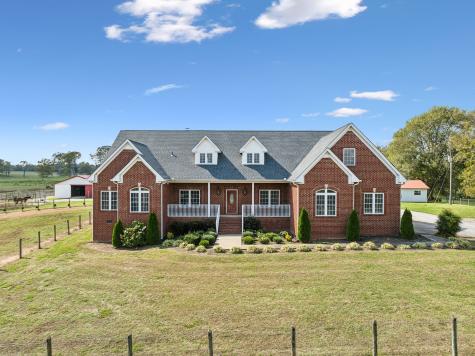 1112 Allisona Road Eagleville TN 37060
