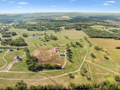 1112 Allisona Road Eagleville TN 37060