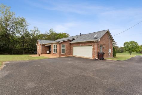 1616 Hudson Road Madison TN 37115
