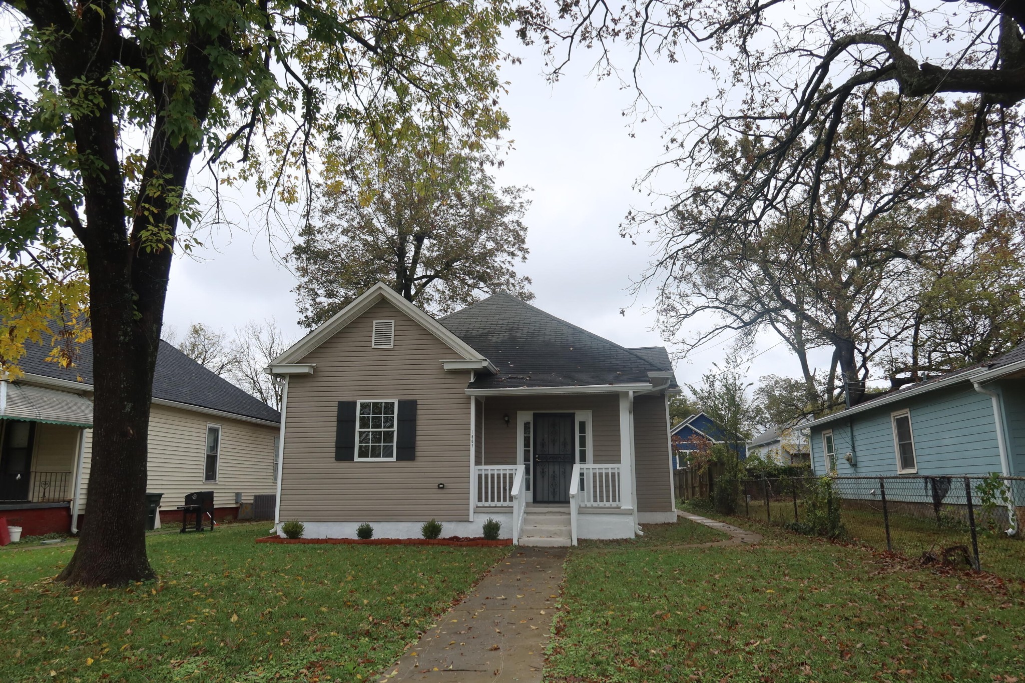 1607 E 14th Street Chattanooga TN 37404