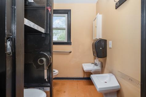2003 Lebanon Pike Nashville TN 37210
