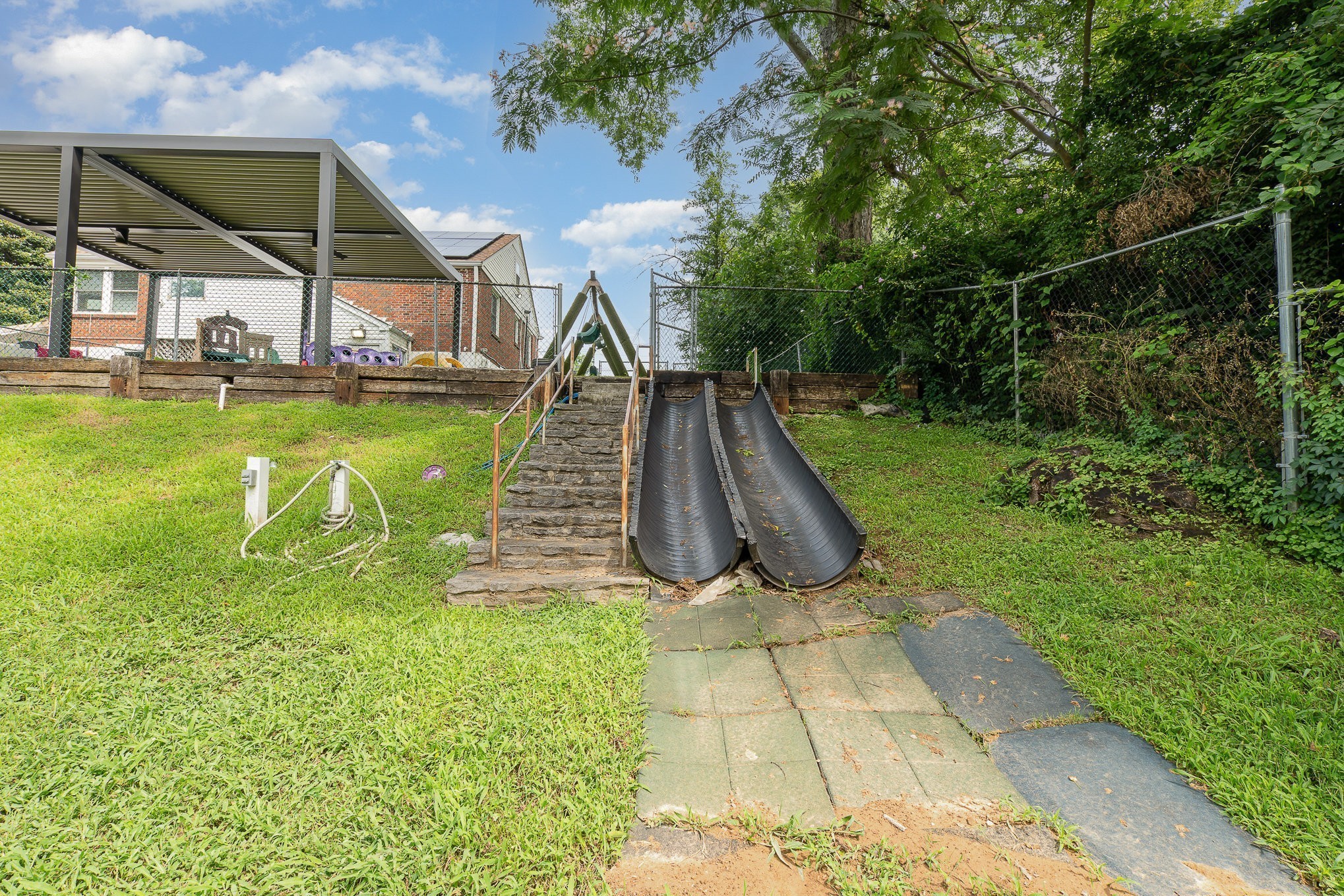 2003 Lebanon Pike Nashville TN 37210