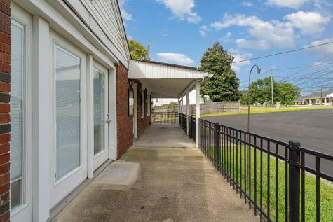2003 Lebanon Pike Nashville TN 37210