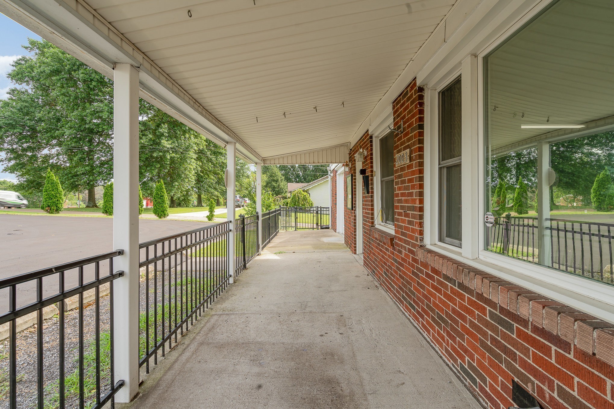 2003 Lebanon Pike Nashville TN 37210