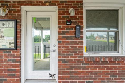 2003 Lebanon Pike Nashville TN 37210