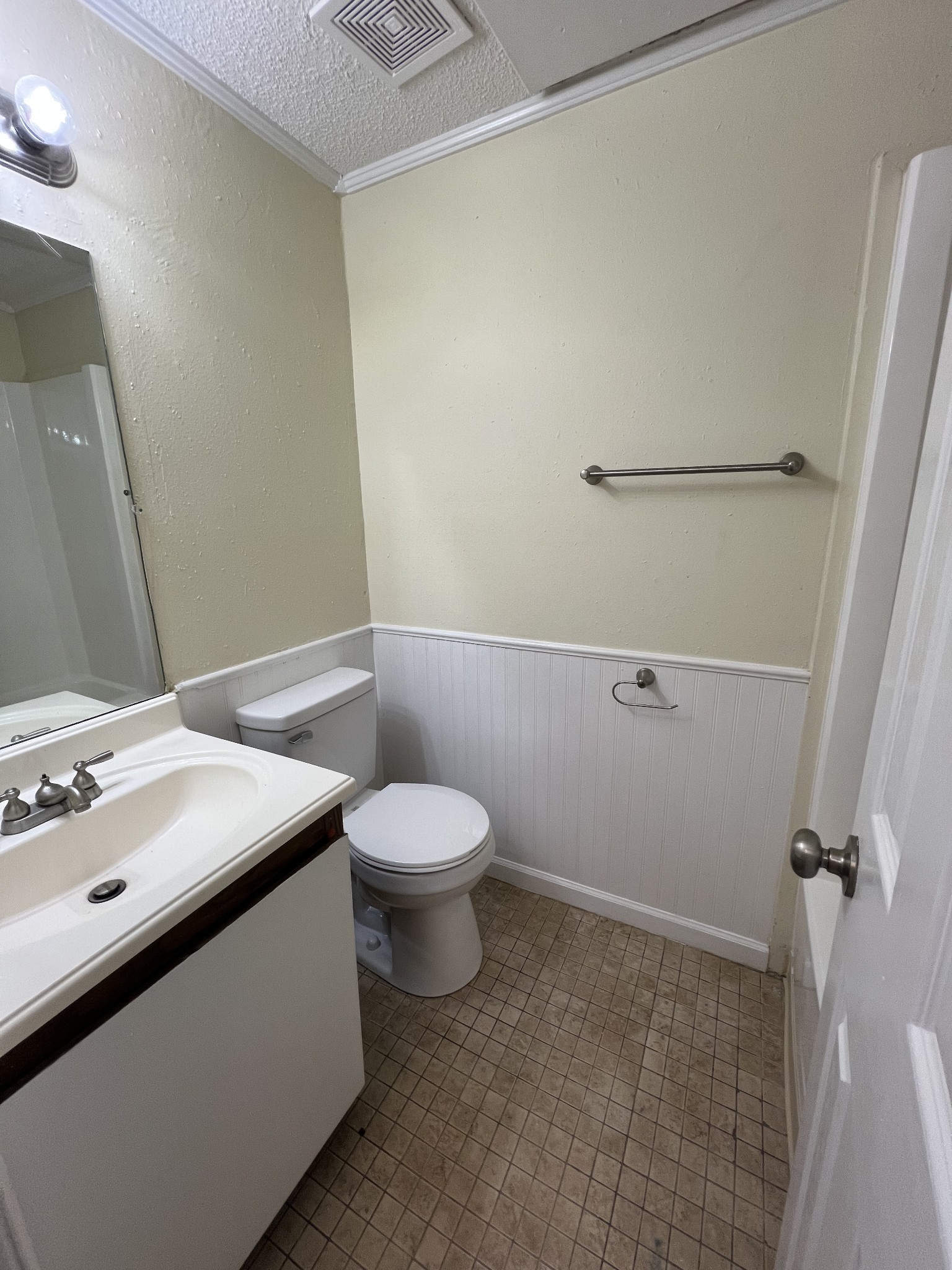 2421 Madison Street Clarksville TN 37043