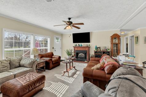 180 Duke Road Dickson TN 37055