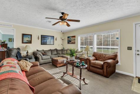 180 Duke Road Dickson TN 37055