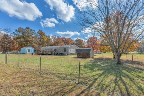 180 Duke Road Dickson TN 37055