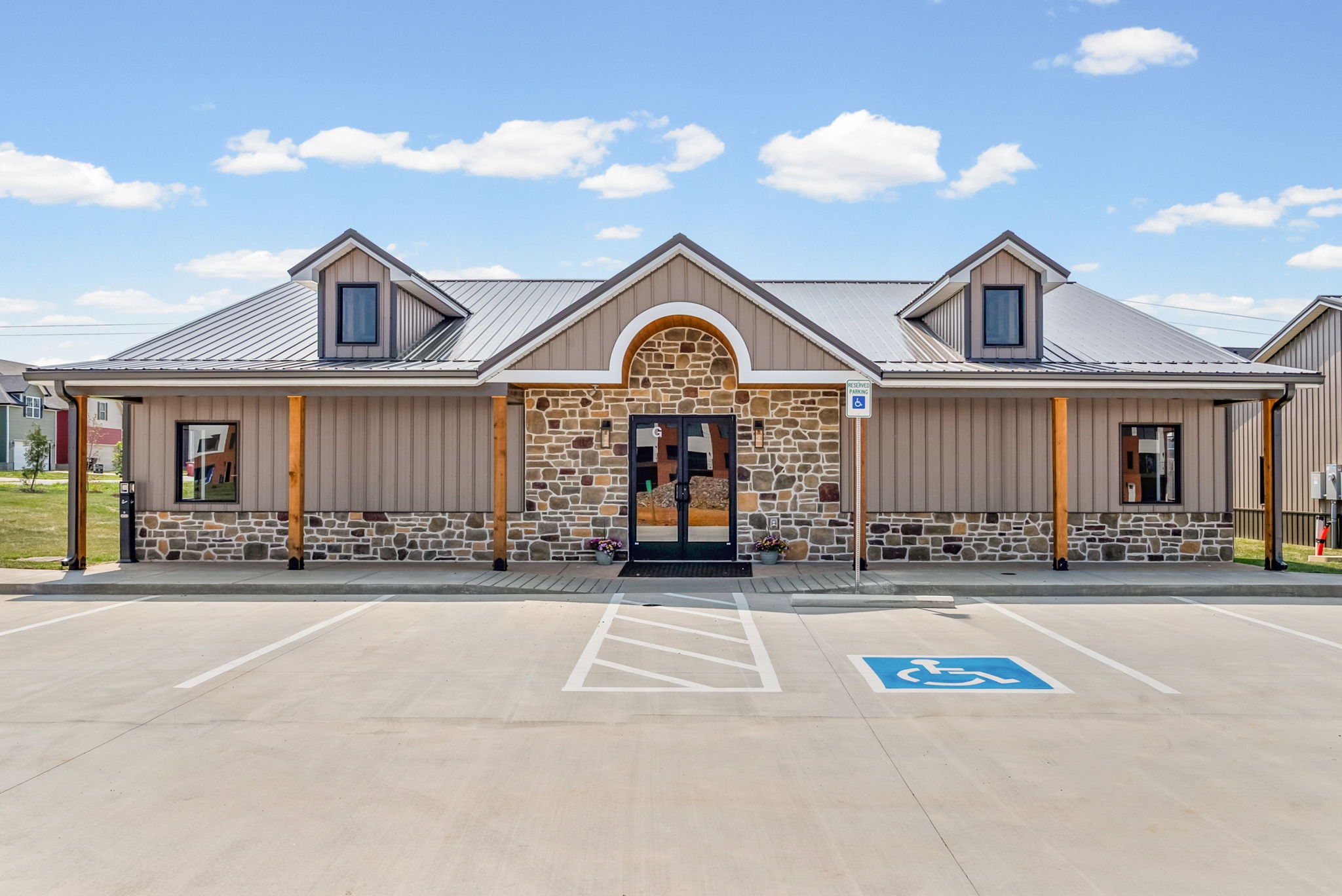 2510 Pea Ridge Road Building G 105 Clarksville TN 37040