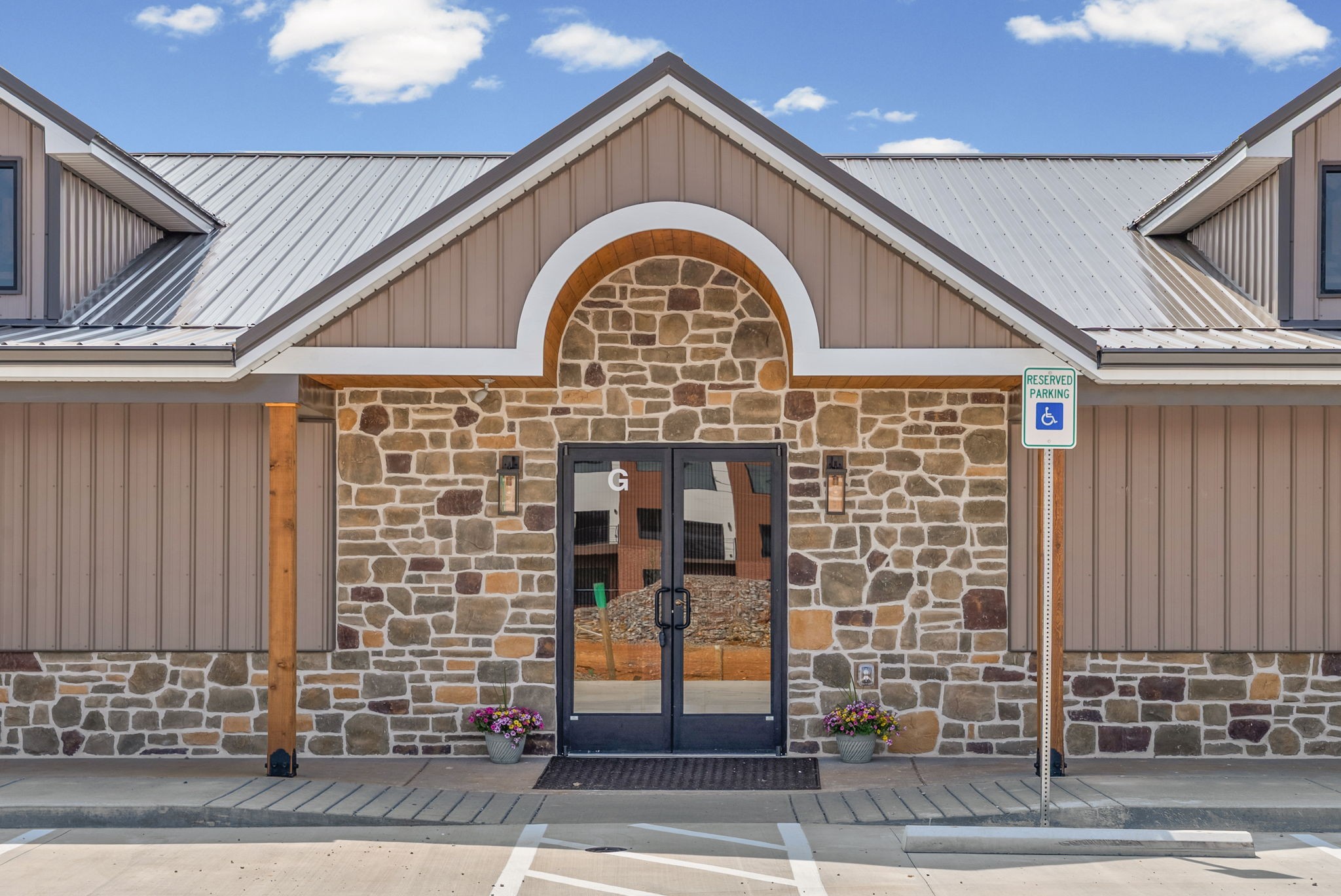 2510 Pea Ridge Road Building G 105 Clarksville TN 37040