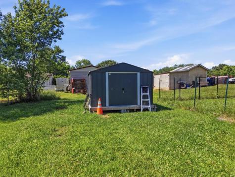 163 Haley Avenue Doyle TN 38559