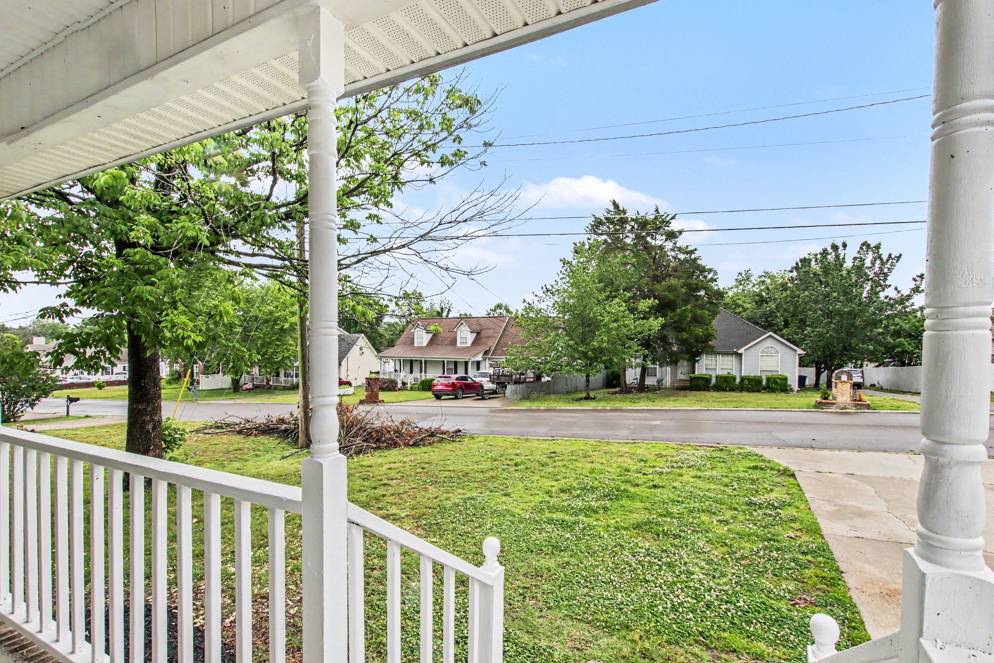 203 Blue Lake Lane La Vergne TN 37086