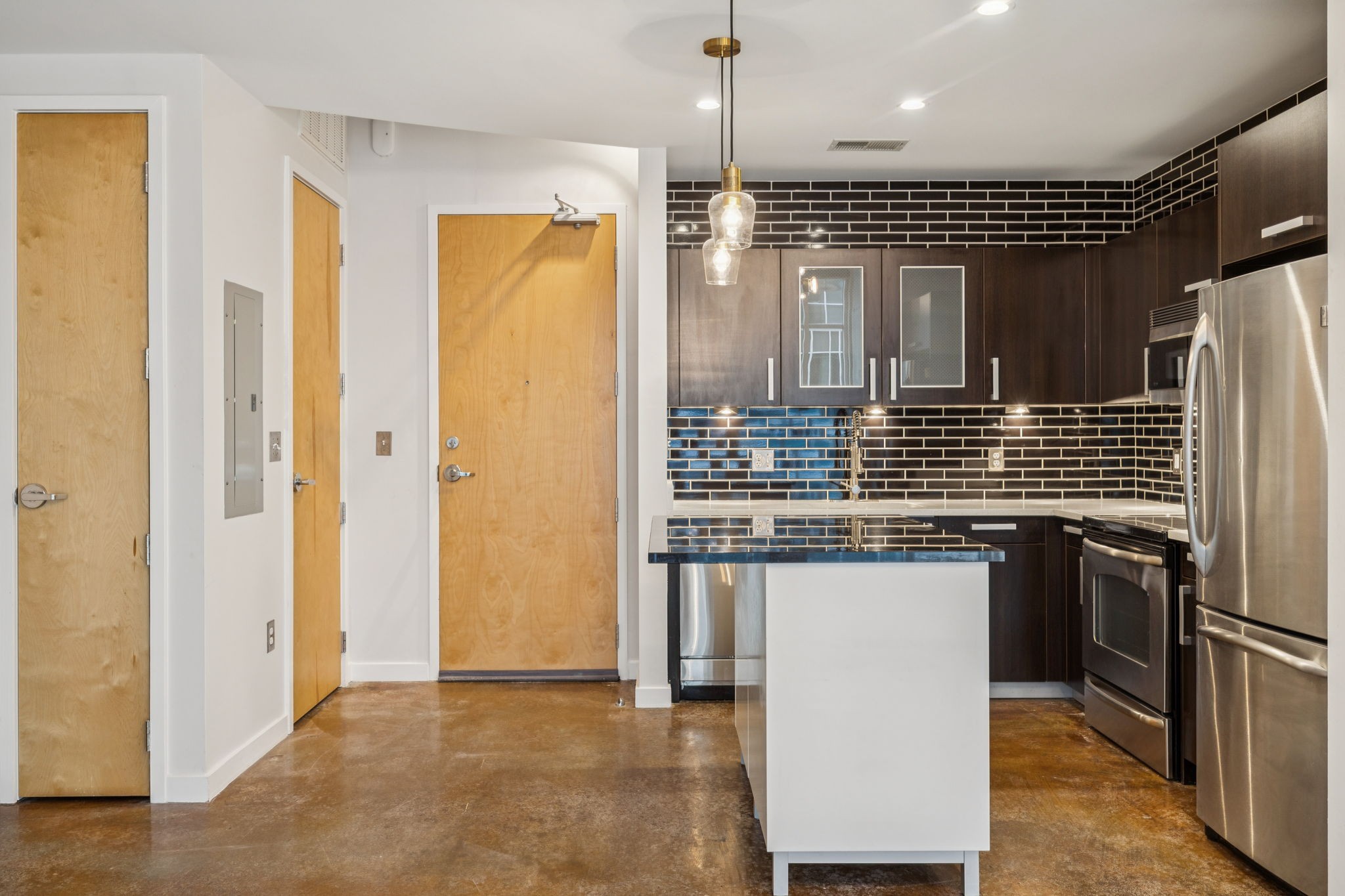 600 12th Ave, S Nashville TN 37203