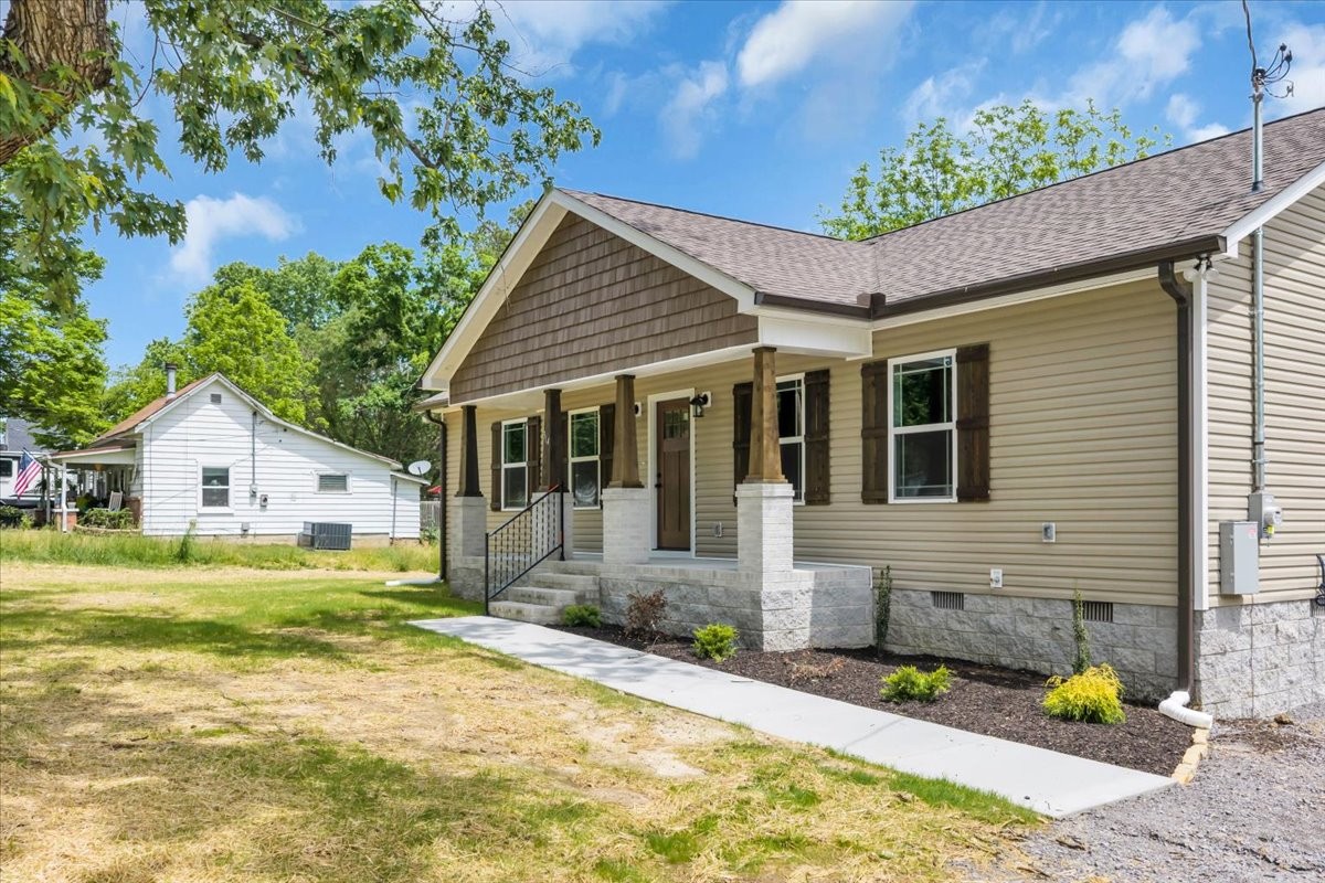 314 Spring Street Wartrace TN 37183