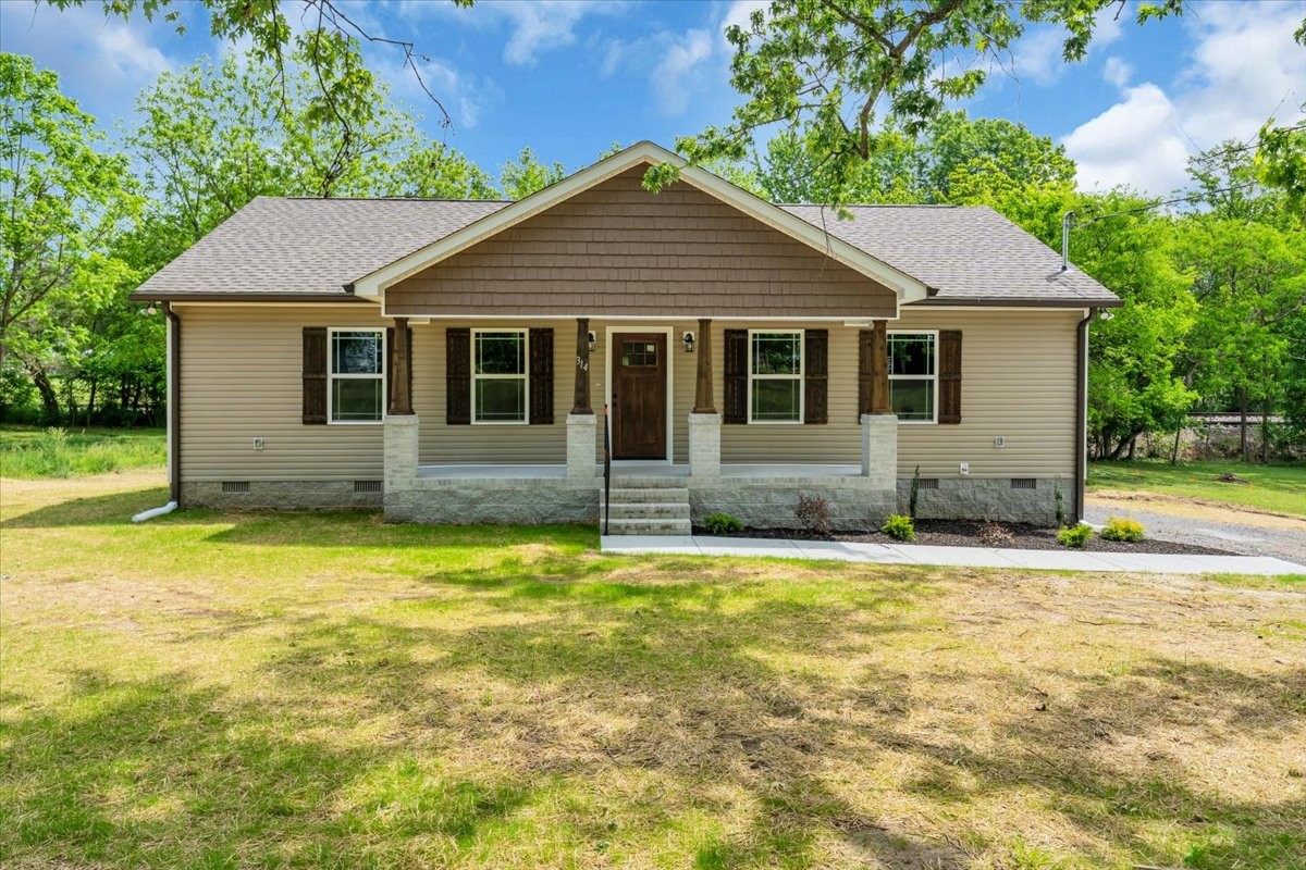 314 Spring Street Wartrace TN 37183