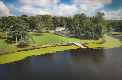 137 Lake Shore Boulevard Coalmont TN 37313