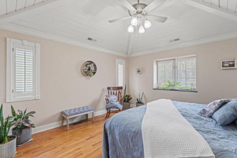 137 Lake Shore Boulevard Coalmont TN 37313