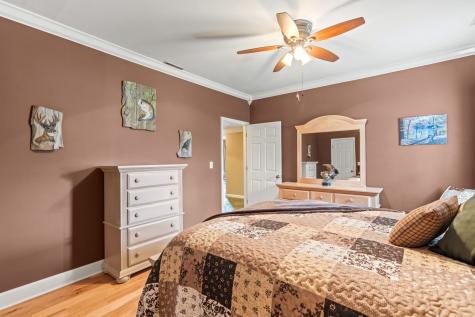 137 Lake Shore Boulevard Coalmont TN 37313