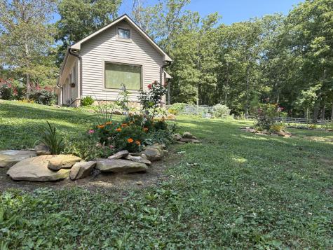 137 Lake Shore Boulevard Coalmont TN 37313