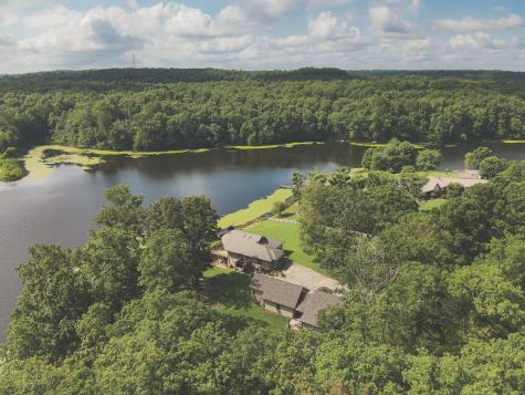 137 Lake Shore Boulevard Coalmont TN 37313