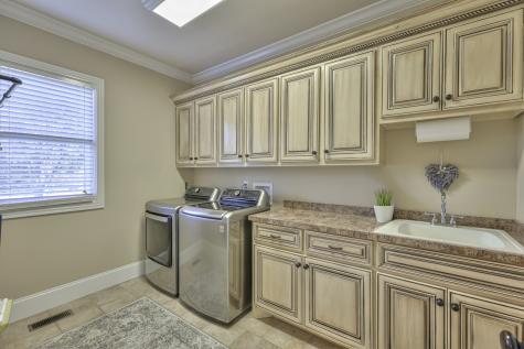 2008 Alan John Way Lebanon TN 37087