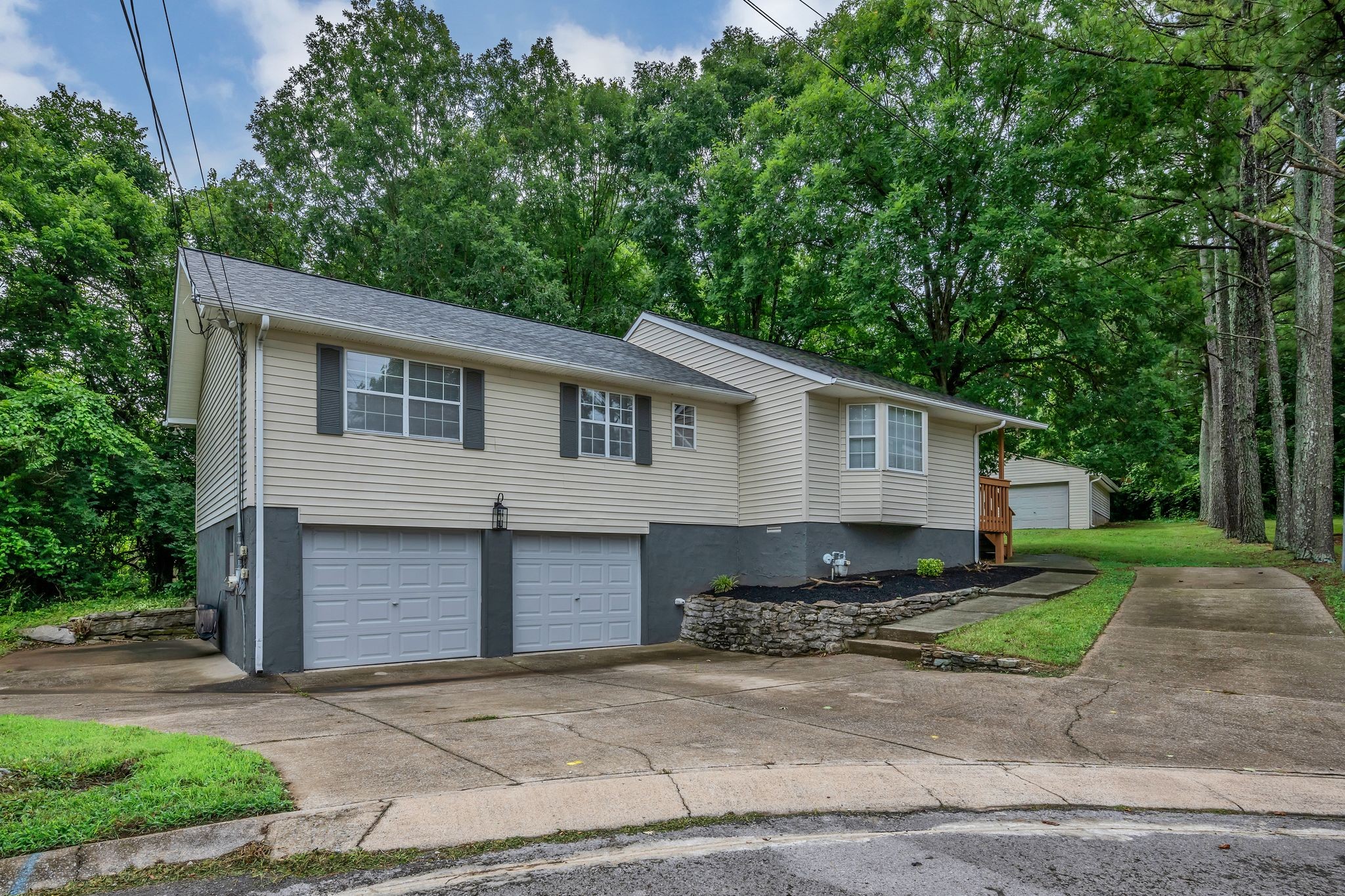 2828 Airwood Drive Nashville TN 37214