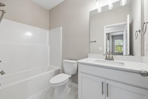 353 Carver Connection Lebanon TN 37087
