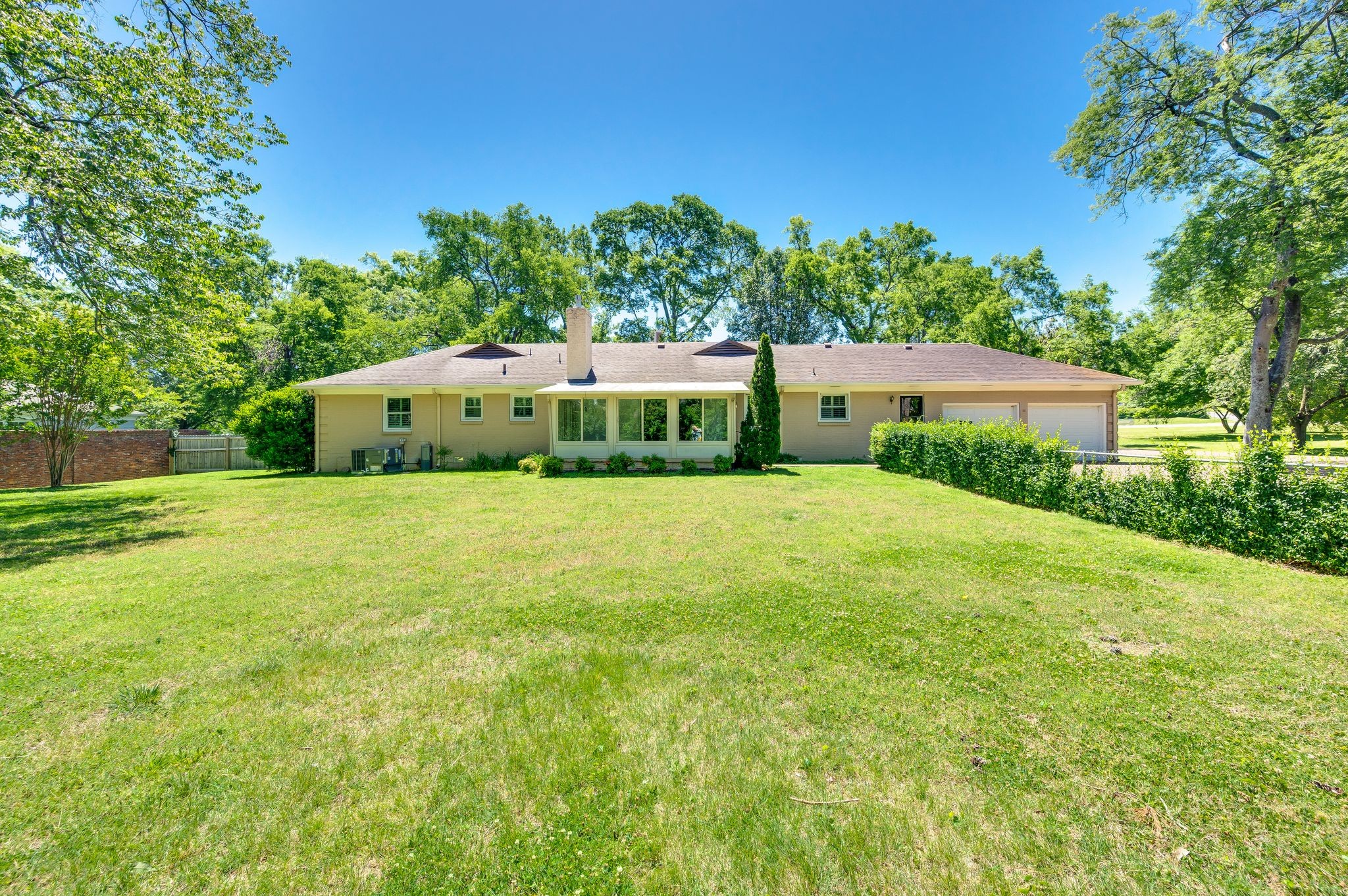 6412 Harding Pike Nashville TN 37205