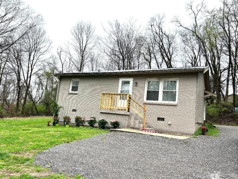 94 Chapel Street Clarksville TN 37042