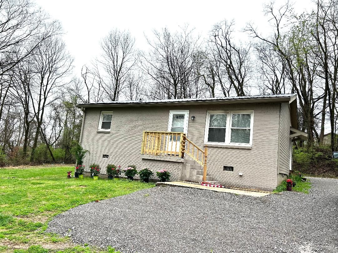 94 Chapel Street Clarksville TN 37042