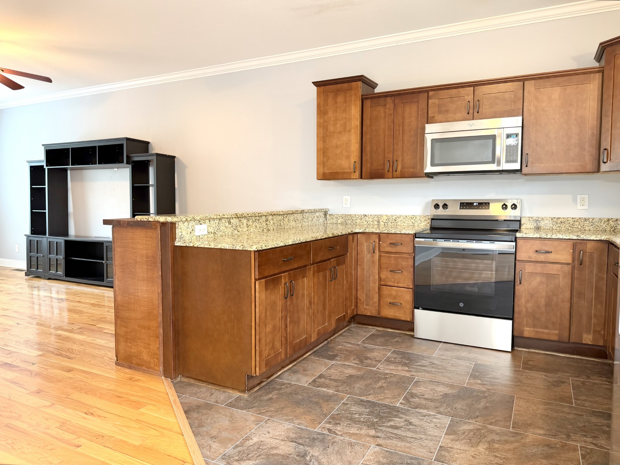 90 Promontory Lane Clarksville TN 37040