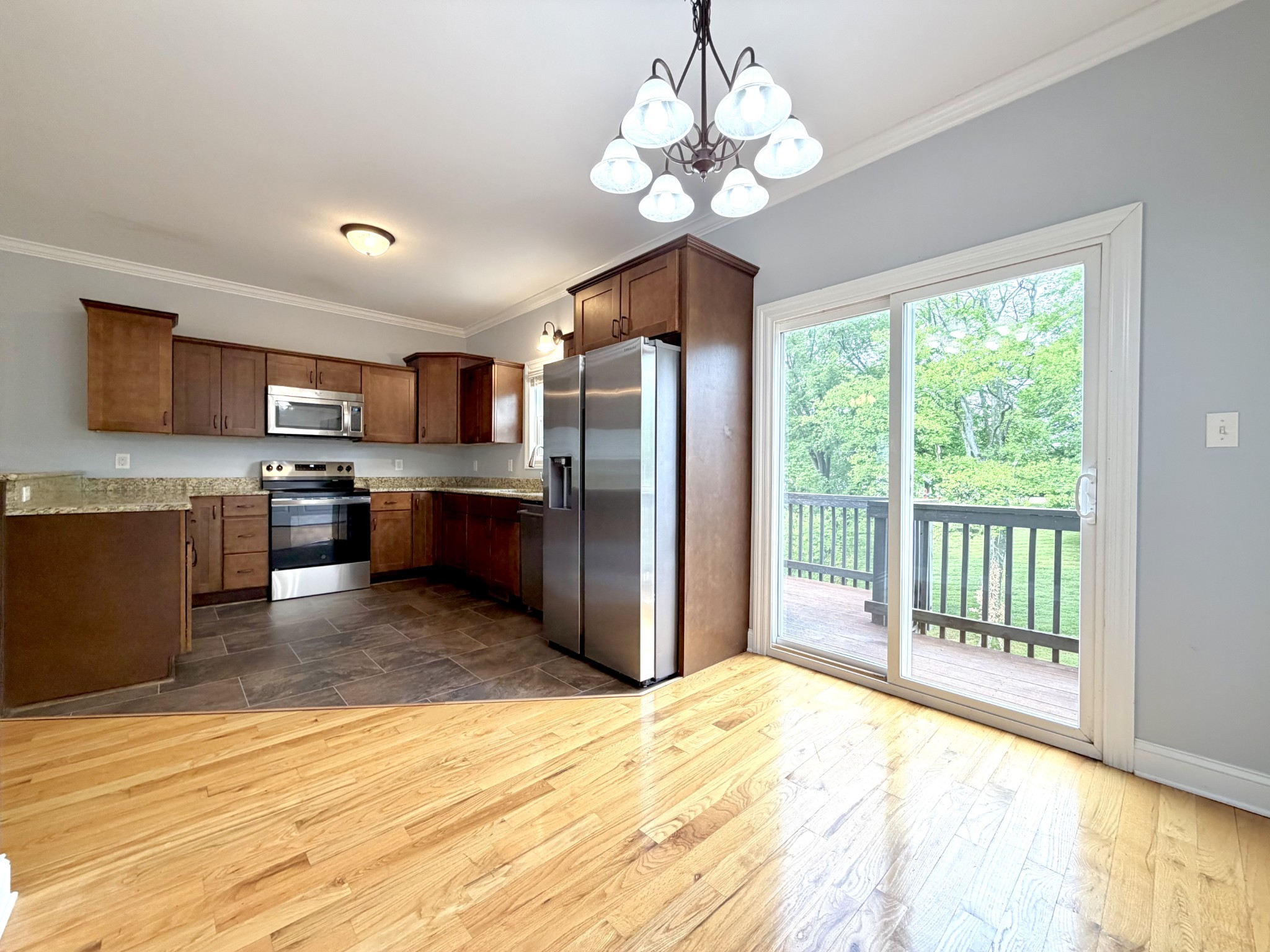 90 Promontory Lane Clarksville TN 37040
