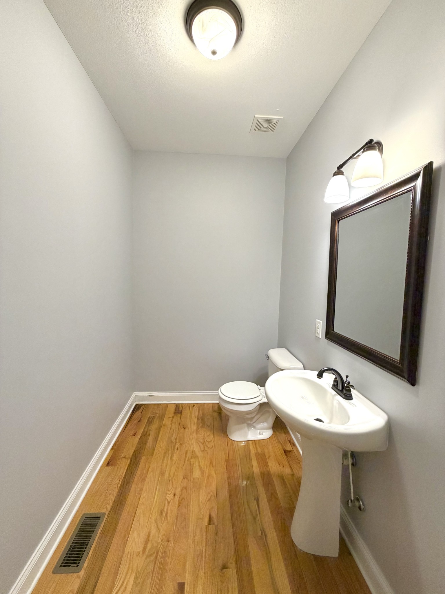 90 Promontory Lane Clarksville TN 37040