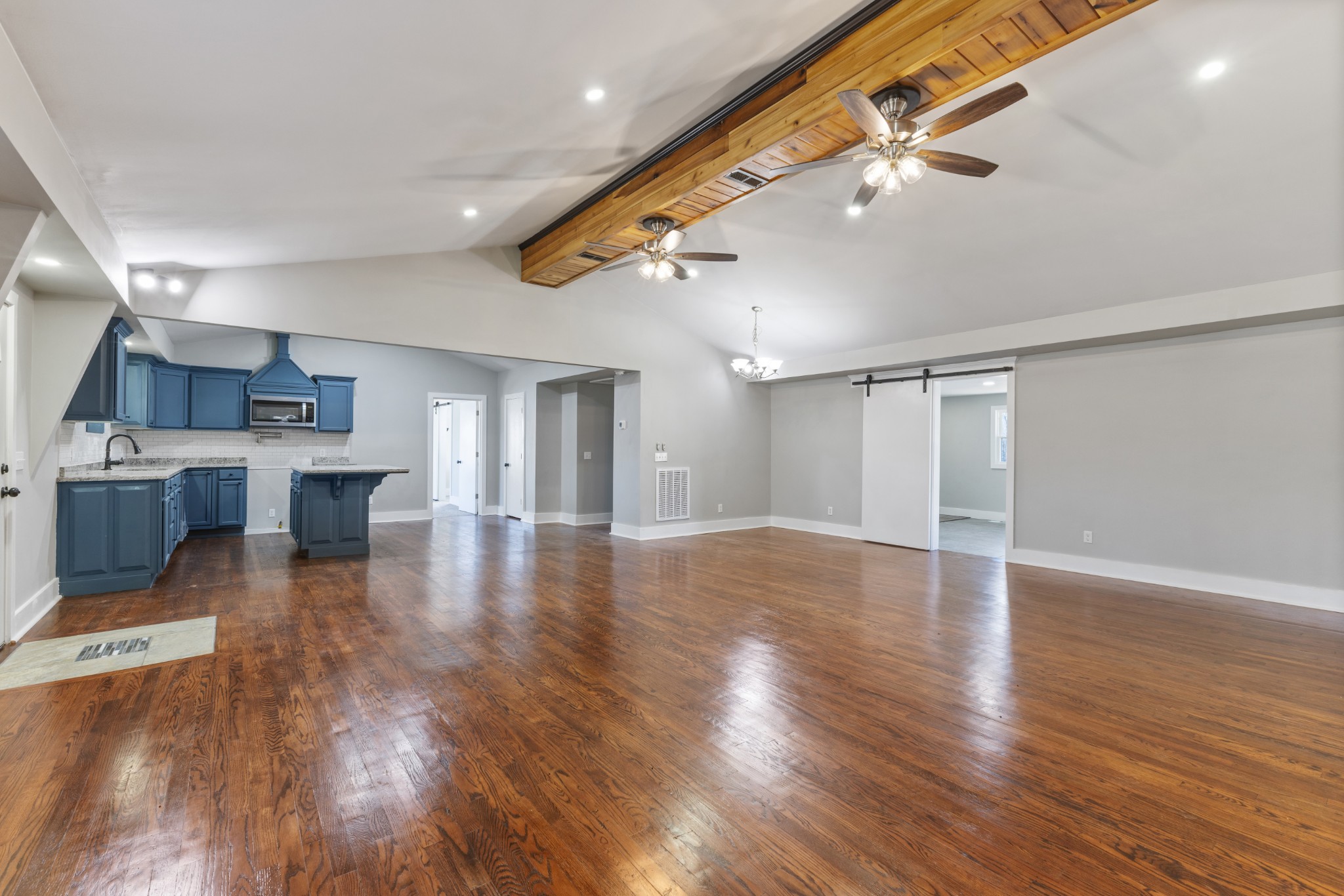 405 Fairfield Road Bethpage TN 37022