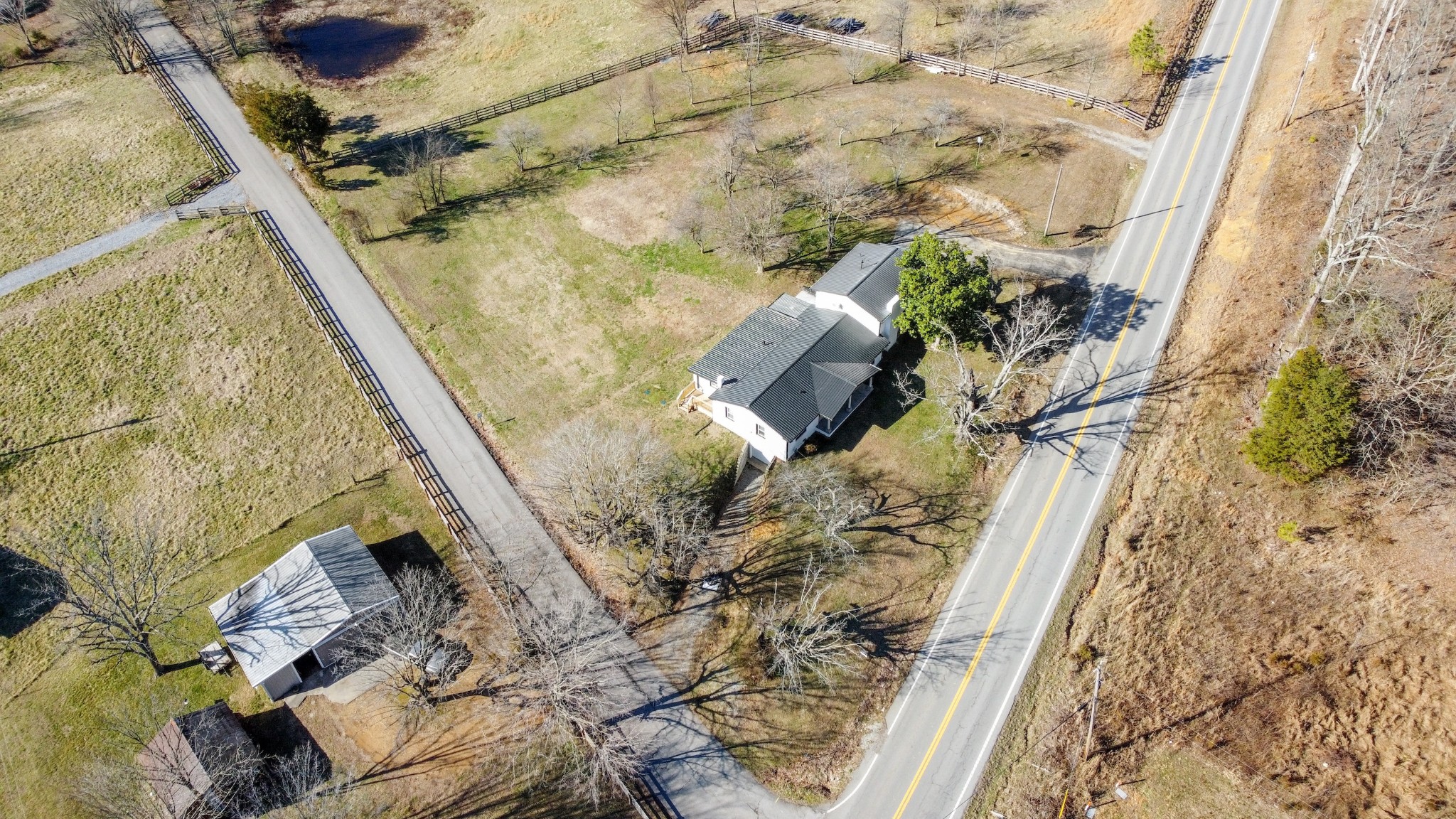 405 Fairfield Road Bethpage TN 37022