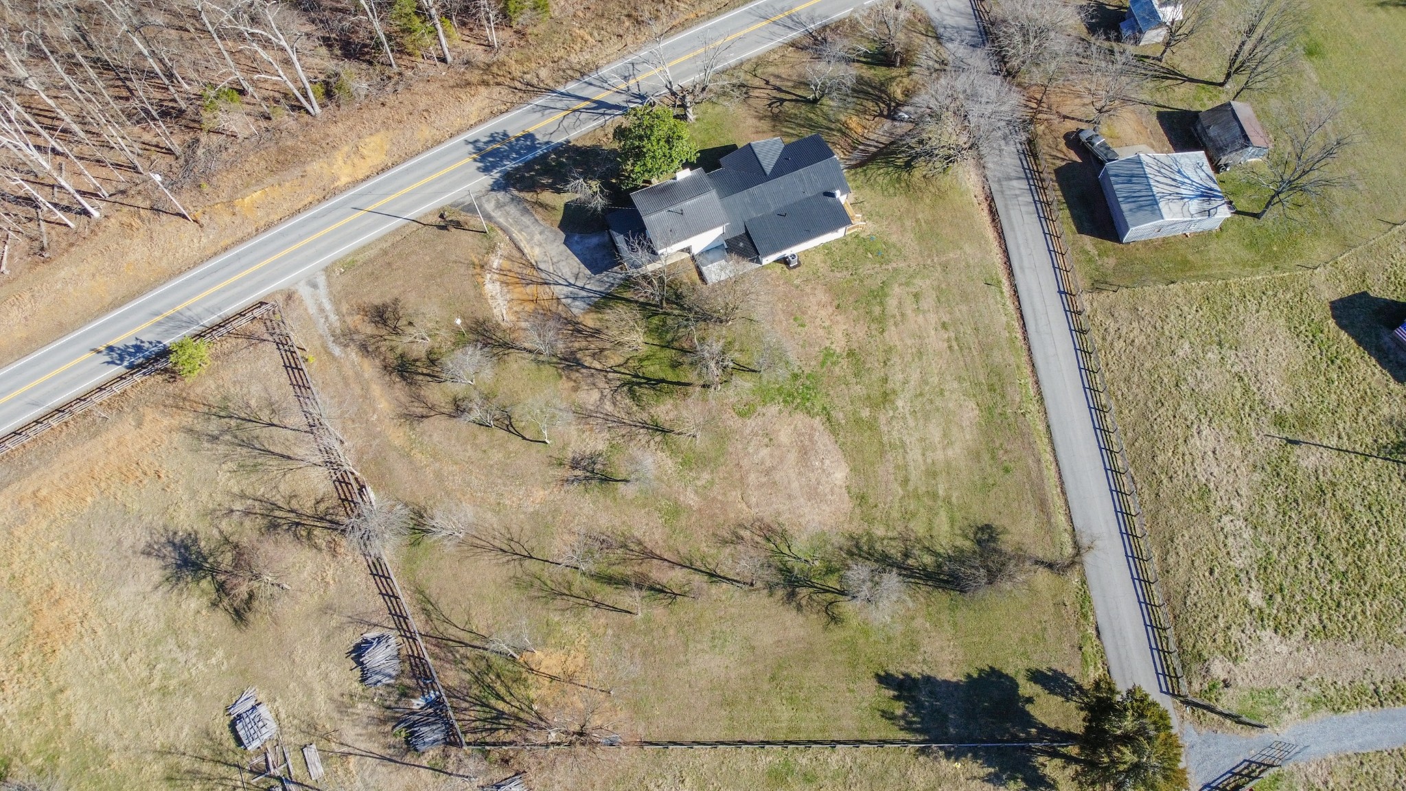 405 Fairfield Road Bethpage TN 37022