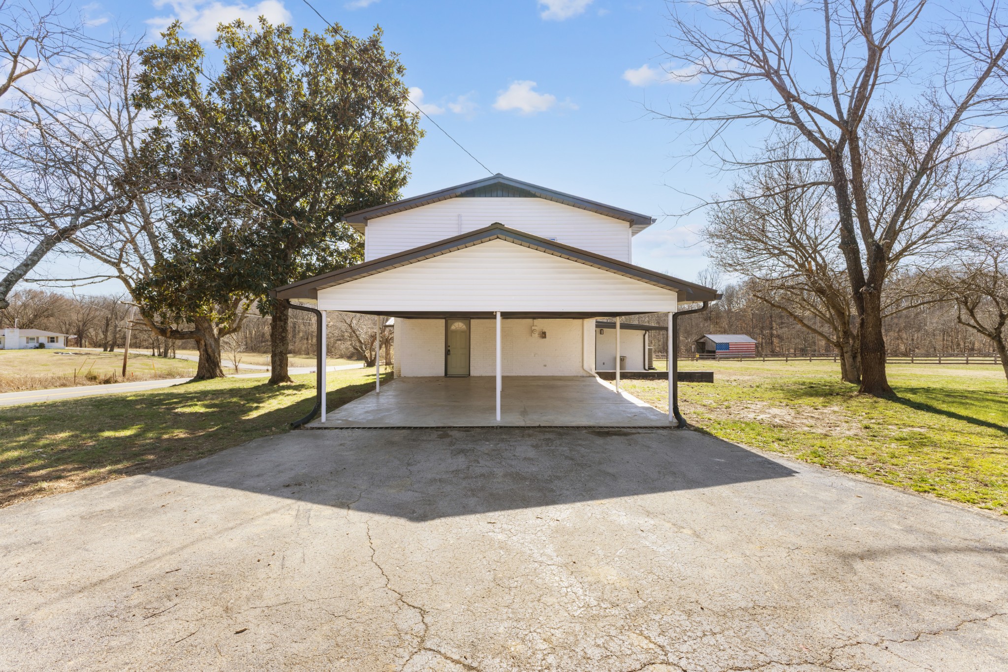 405 Fairfield Road Bethpage TN 37022