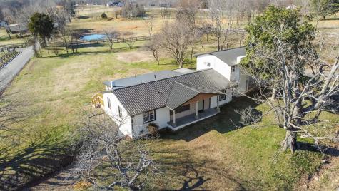 405 Fairfield Road Bethpage TN 37022