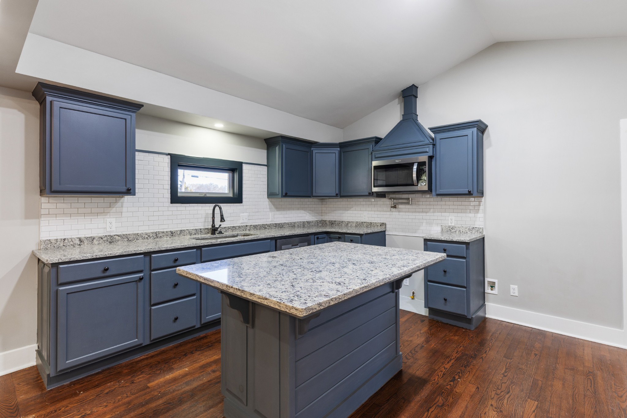405 Fairfield Road Bethpage TN 37022