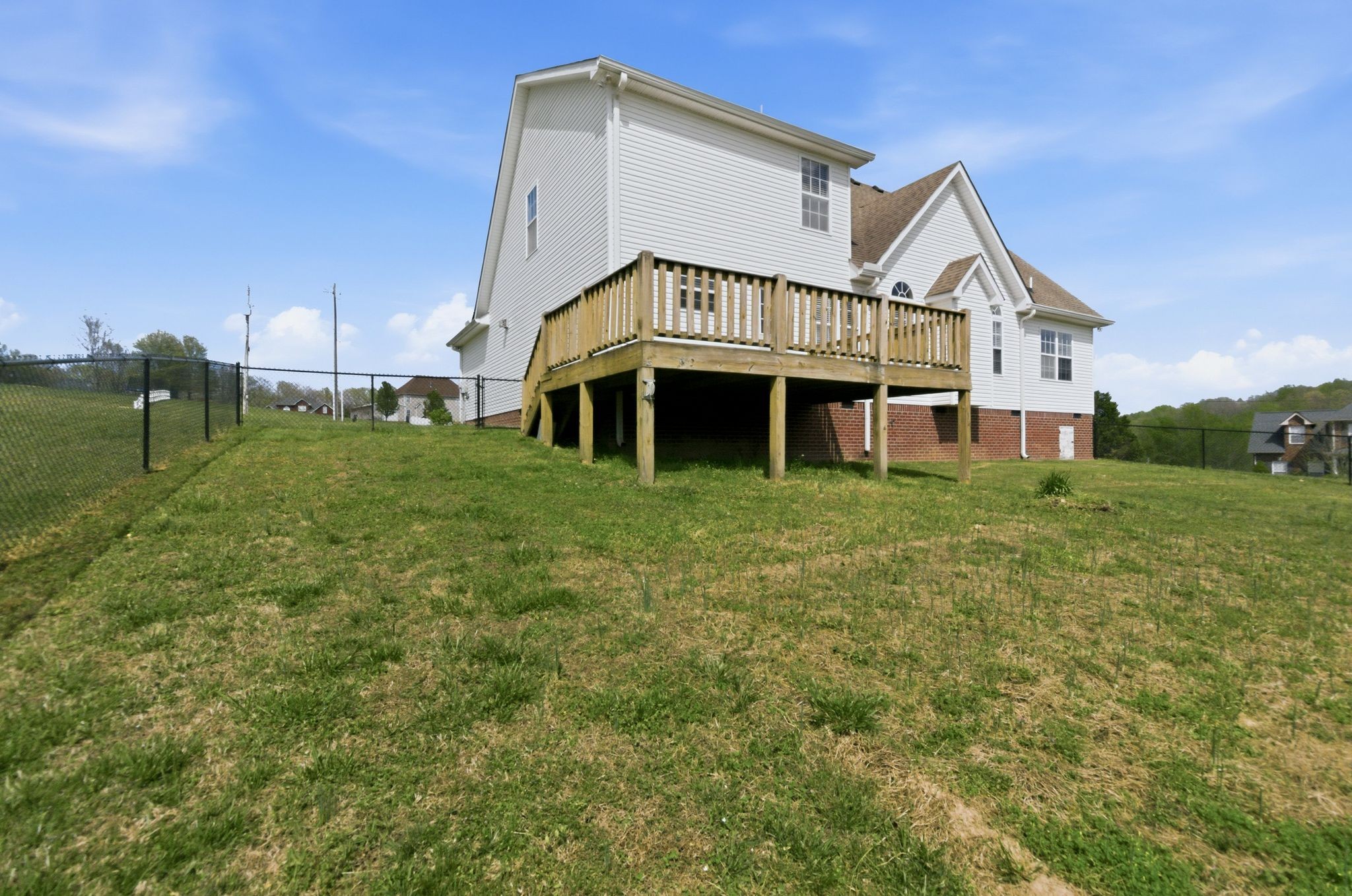 163 Lena Loop Burns TN 37029